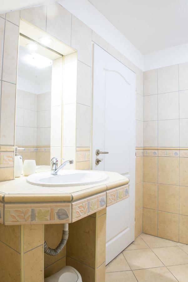 Penzion Monika Hrusovany nad Jevisovkou Bagian luar foto